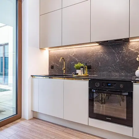 Wiszace Ogrody - Chmiel 12 Λοτζ