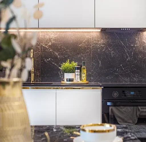 Wiszace Ogrody - Chmiel 12 Apartmán Lodž